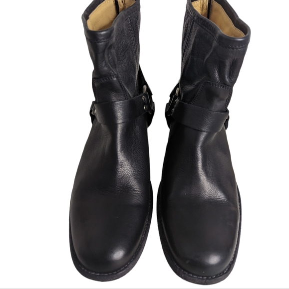 Frye Phillip Black Harness Short Boot...Size 10 - Picture 3 of 11